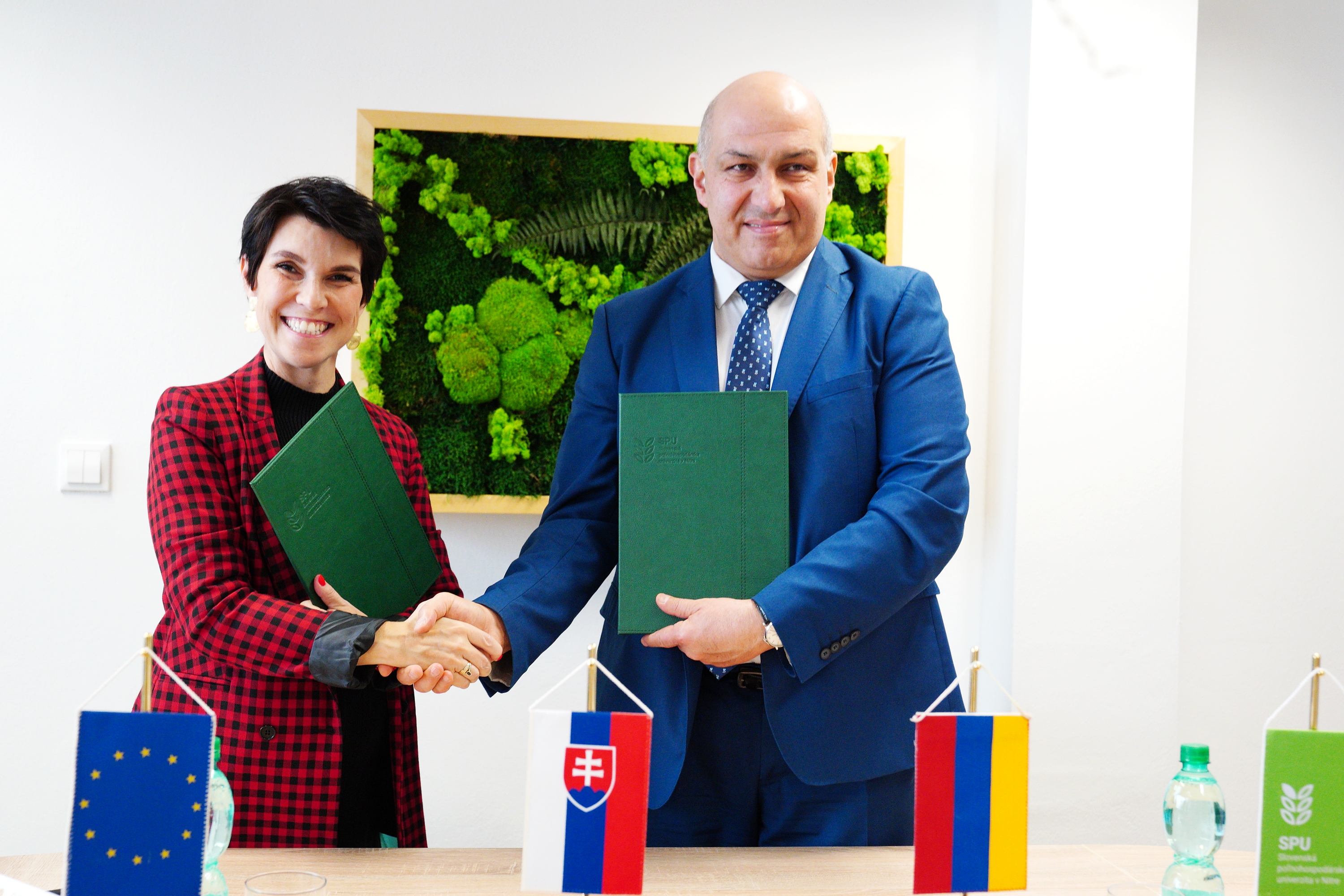 SPU podpísala zmluvu o spolupráci s Národnou poľnohospodárskou univerzitou v Arménsku